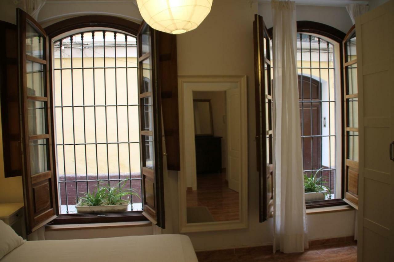 Lyrioshomes Malaga La Merced Centro 外观 照片